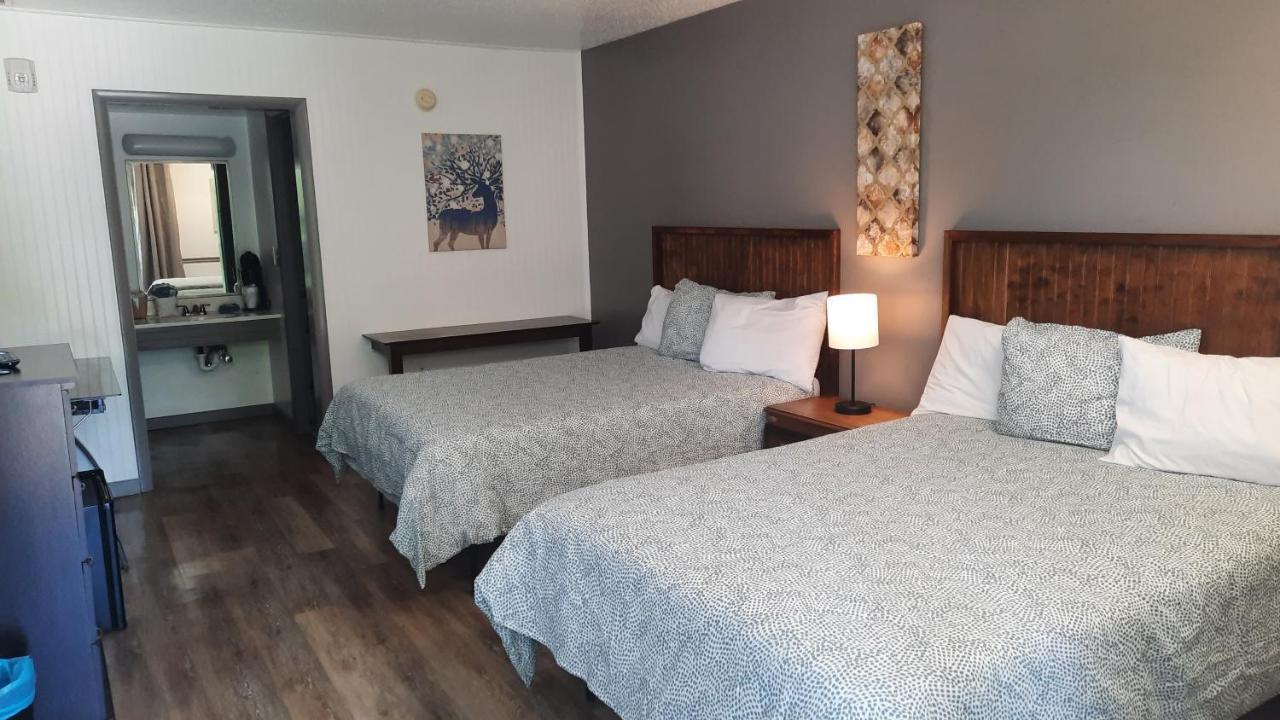 Blue Sky Inn- Complimentary Happy Hour Th-Sun, Veteran Owned, Full Breakfast, Best Green Space, 1 Mile From Blue Ridge, Fire Pit Exteriér fotografie