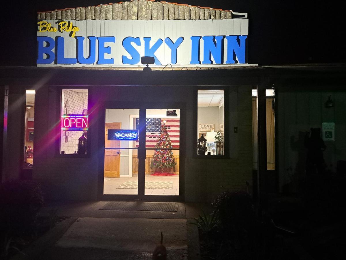 Blue Sky Inn- Complimentary Happy Hour Th-Sun, Veteran Owned, Full Breakfast, Best Green Space, 1 Mile From Blue Ridge, Fire Pit Exteriér fotografie