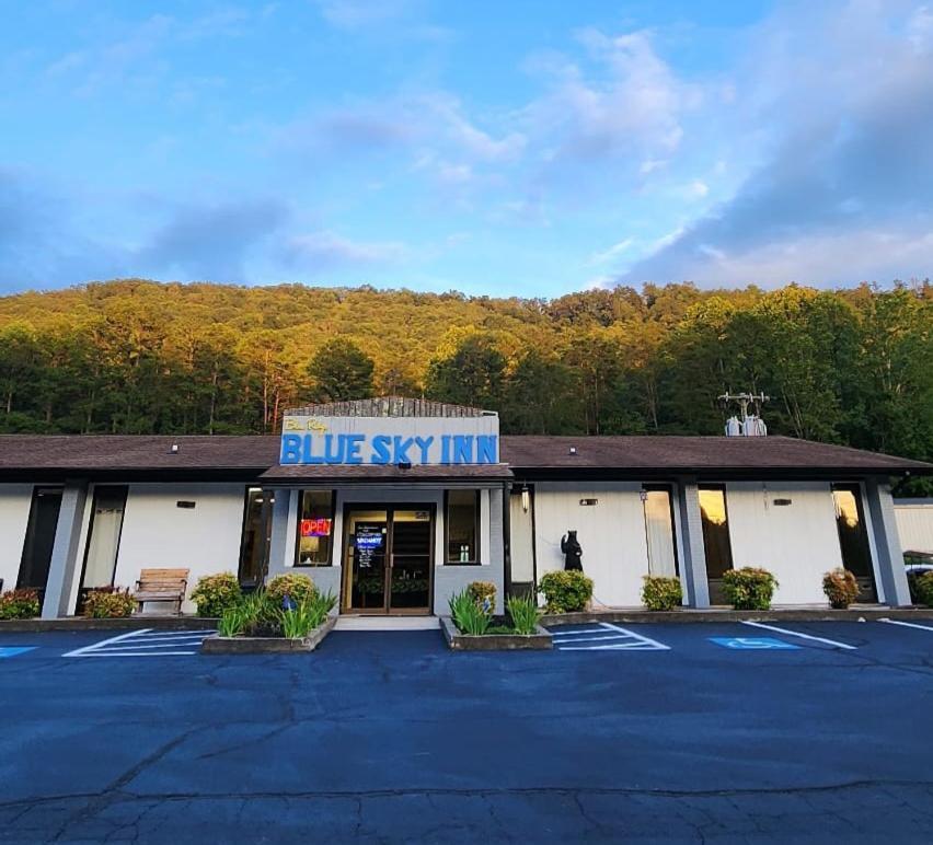 Blue Sky Inn- Complimentary Happy Hour Th-Sun, Veteran Owned, Full Breakfast, Best Green Space, 1 Mile From Blue Ridge, Fire Pit Exteriér fotografie