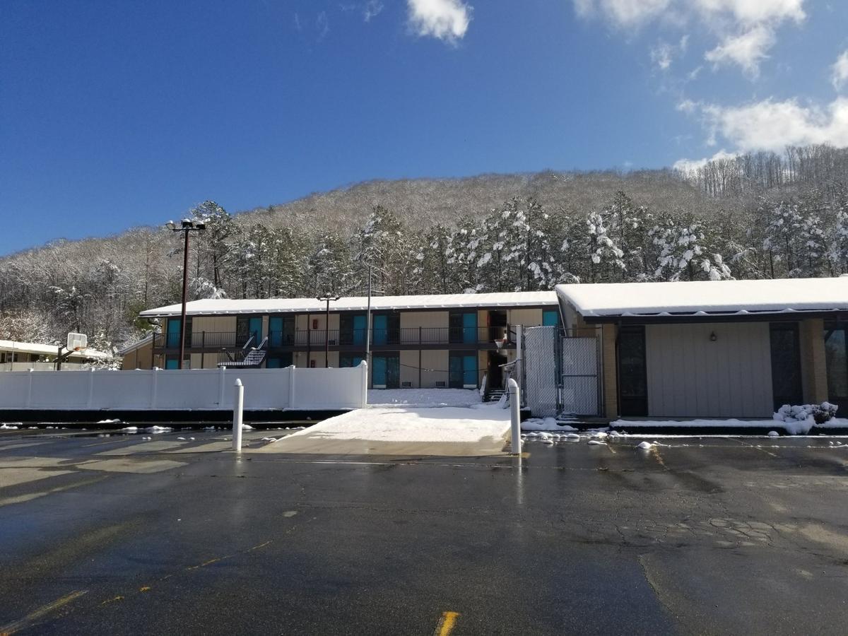 Blue Sky Inn- Complimentary Happy Hour Th-Sun, Veteran Owned, Full Breakfast, Best Green Space, 1 Mile From Blue Ridge, Fire Pit Exteriér fotografie